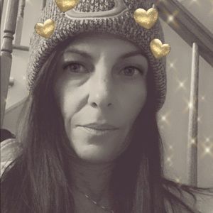 Meet your Posher, Carrie